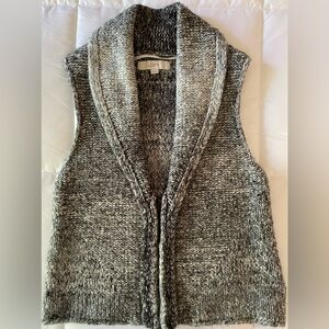 Loft Medium Vest Black/White